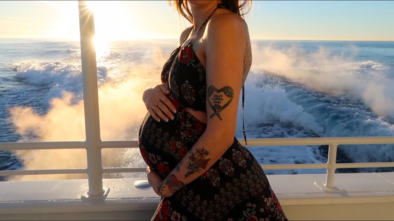 BABYMOON | Beach house stay and Disneyland trip before baby