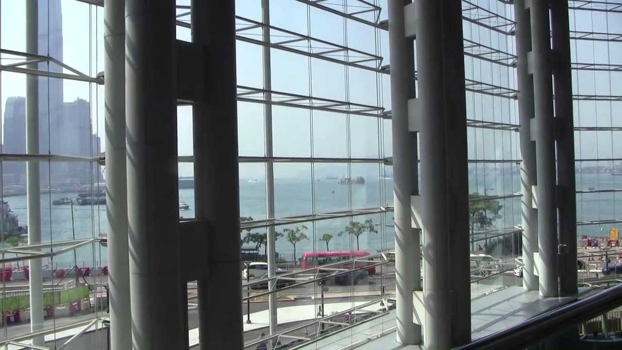Trek to the HKCEC