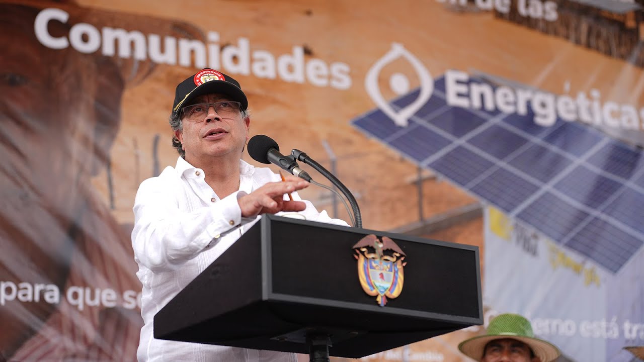 Presidente Gustavo Petro durante el lanzamiento de 80 comunidades energ&eacute;ticas en La Guajira
