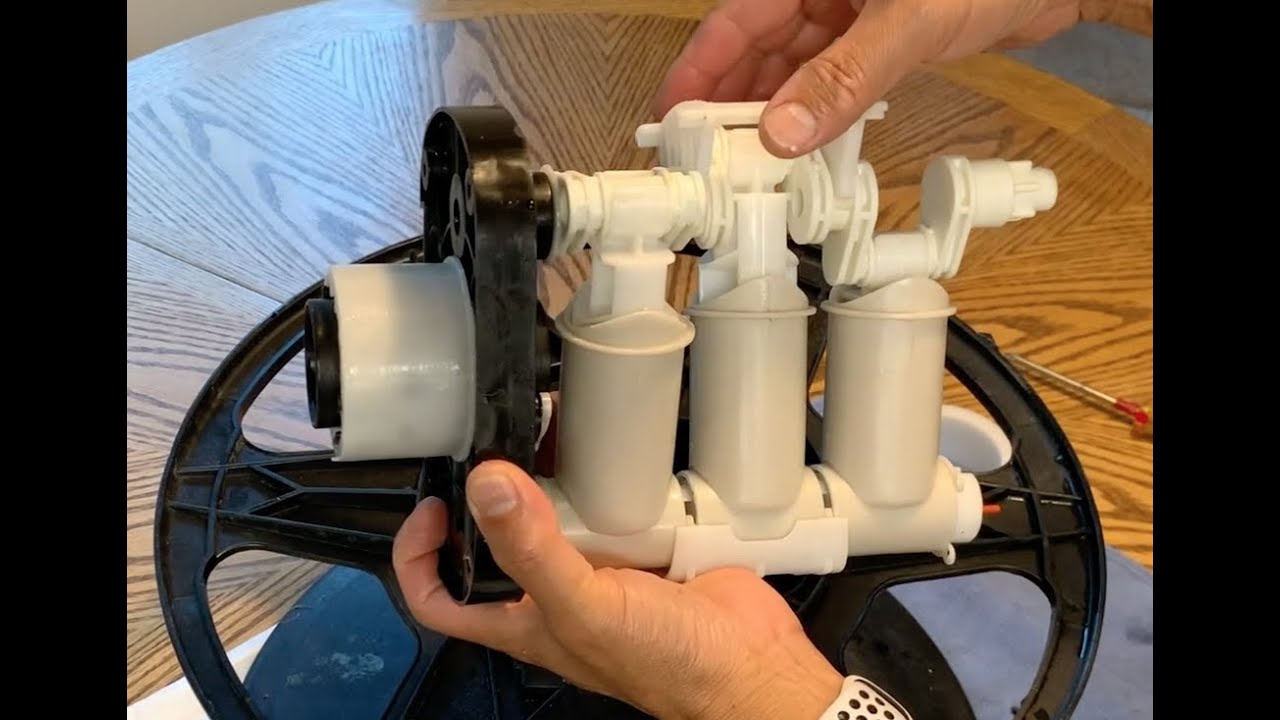 How to Rebuild an Aquawinder Automatic Hose Reel Motor.