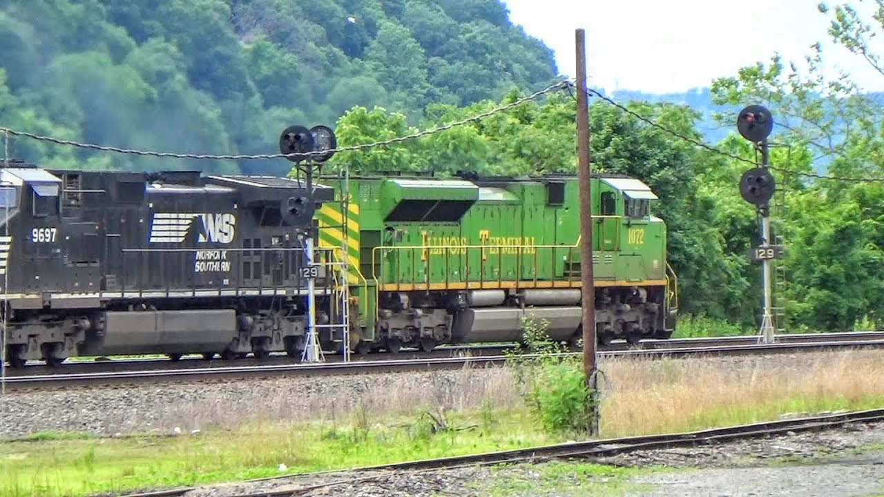 NS 1072 Leads Westbound Trash Train through Sewickley, PA on the Fort Wayne Line - 6/15/2019