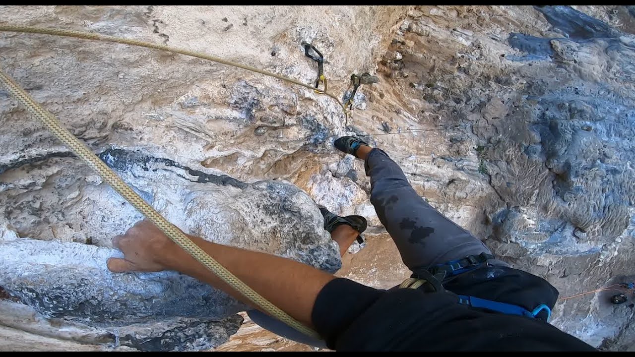 Climbing Elefantenhimmel 7a, Grande Grotta - Kalymnos