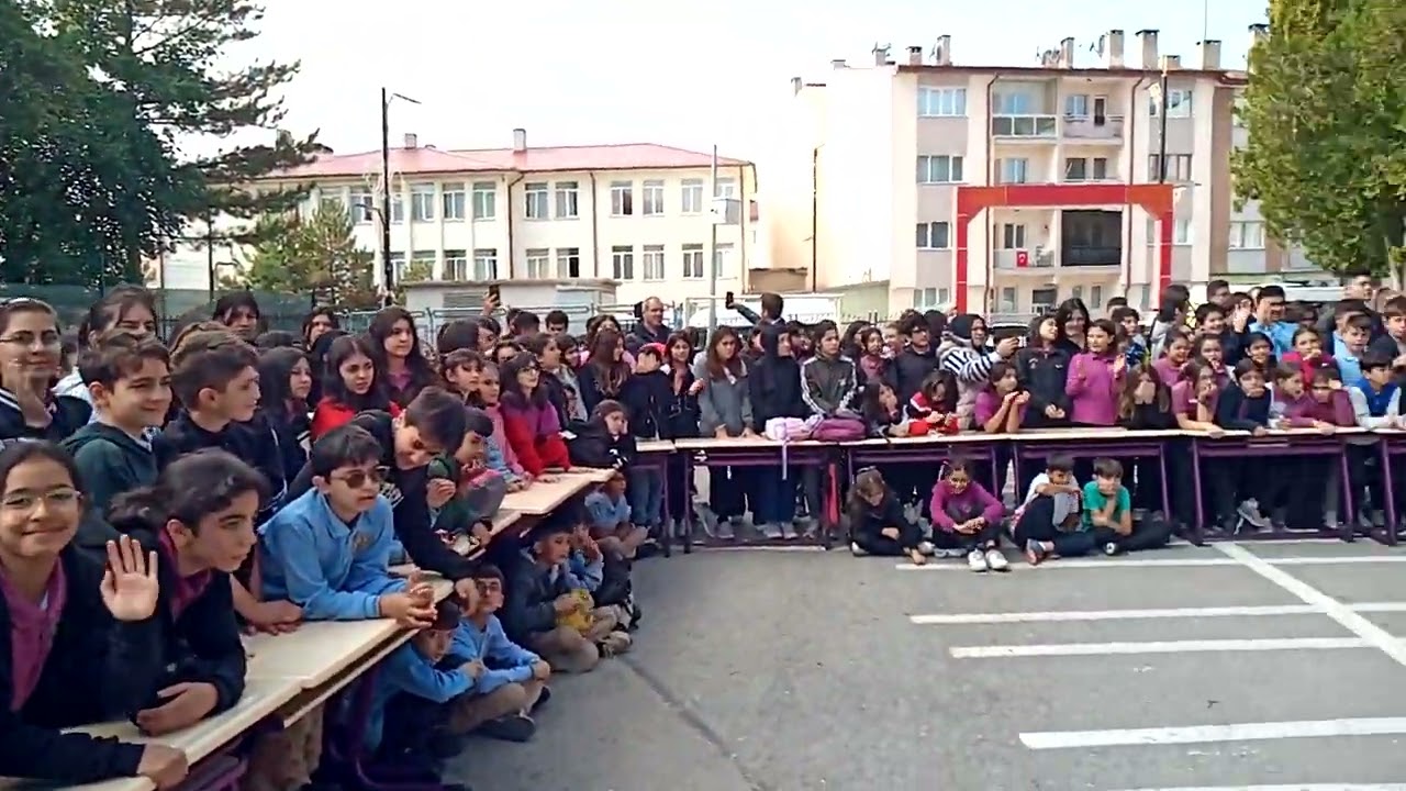 Sivas Ziya Gökalp Ortaokulu Cumhuriyetimizin 100.Yılı Kutlamaları