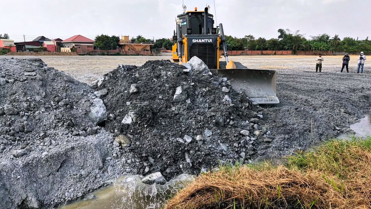 Go Great Work! Process Building Making Road by SHANTUI DH17C3 And Dump Truck Unloading Soil Stones
