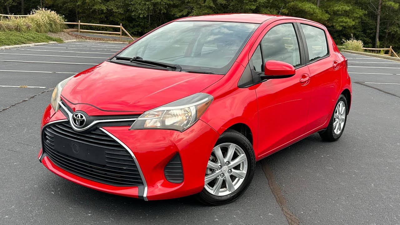 2016 Toyota Yaris 35 mpg all day long!