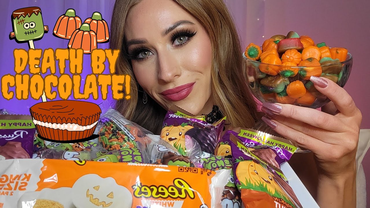 ASMR | Halloween Candy! 🎃🍫 *Mukbang* (unwrapping, crinkle, eating sounds)