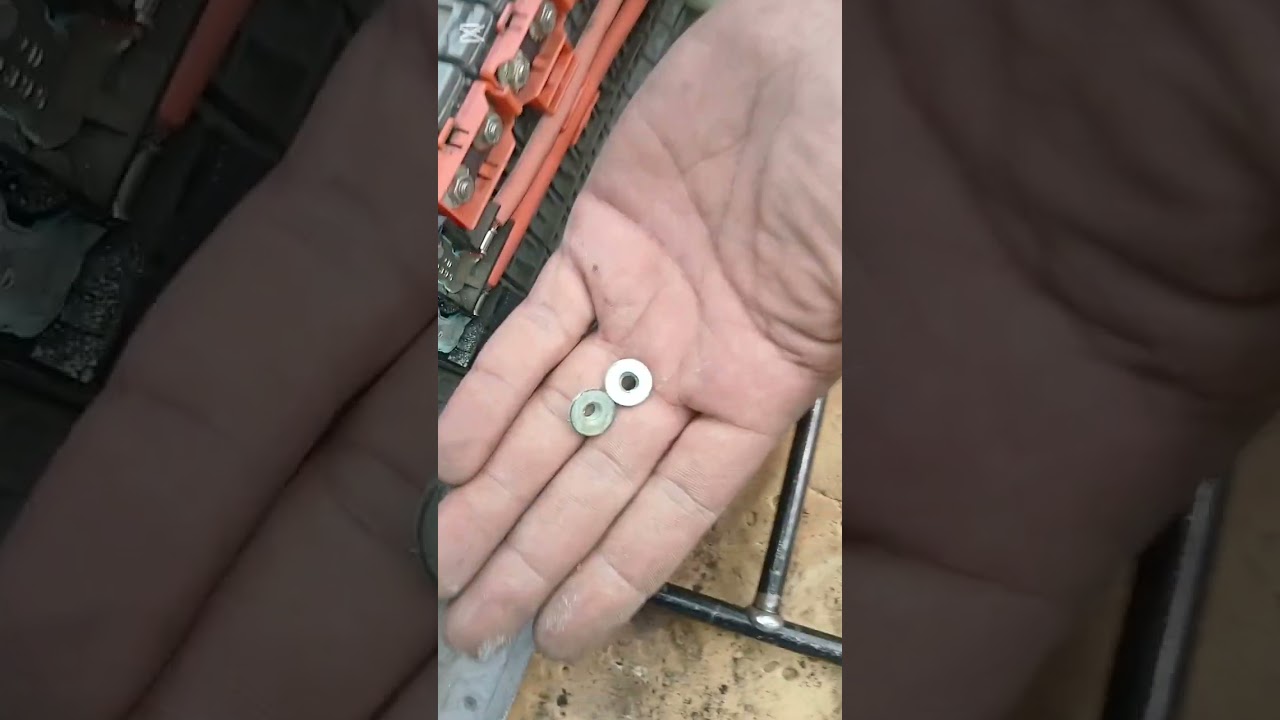 Toyota Prius 18 hybrid battery service Karne Ka Tarika hybrid battery kholne ka tarika