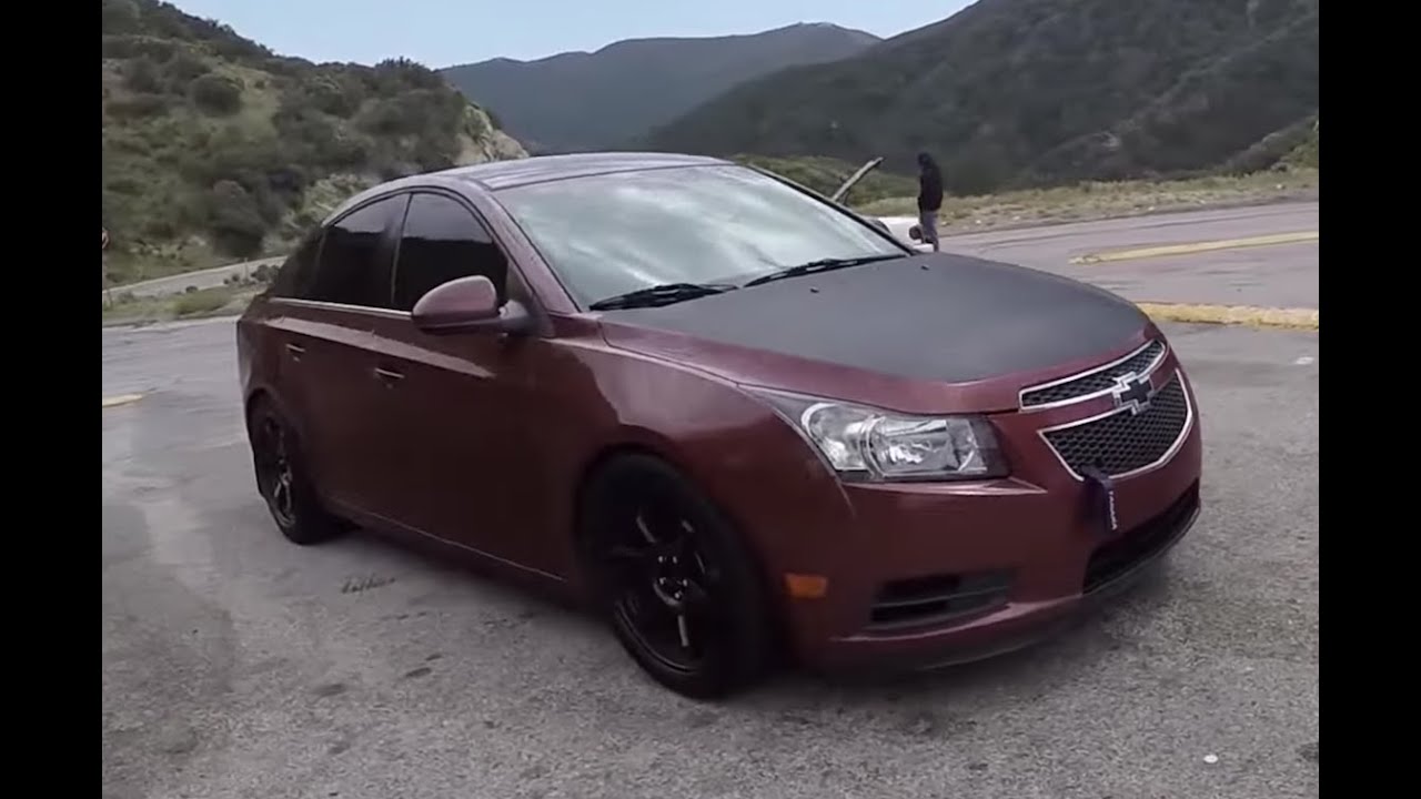 Modified Chevrolet Cruze Eco - One Take