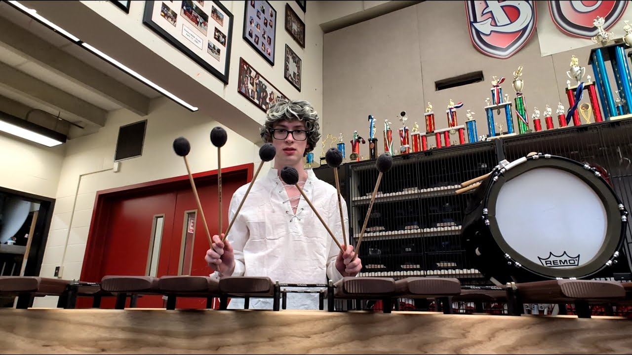 Six Mallets Marimba Backstage, like an impromptu on Philip Glass