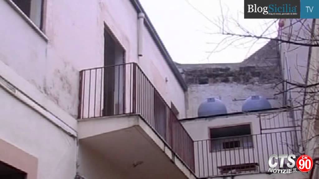 Sgombero di via Calvi, famiglie occupano ex monastero