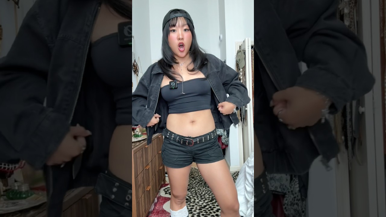 Trying a MODEL outfit on a &ldquo;NON MODEL body&rdquo; (can I pull it off??)