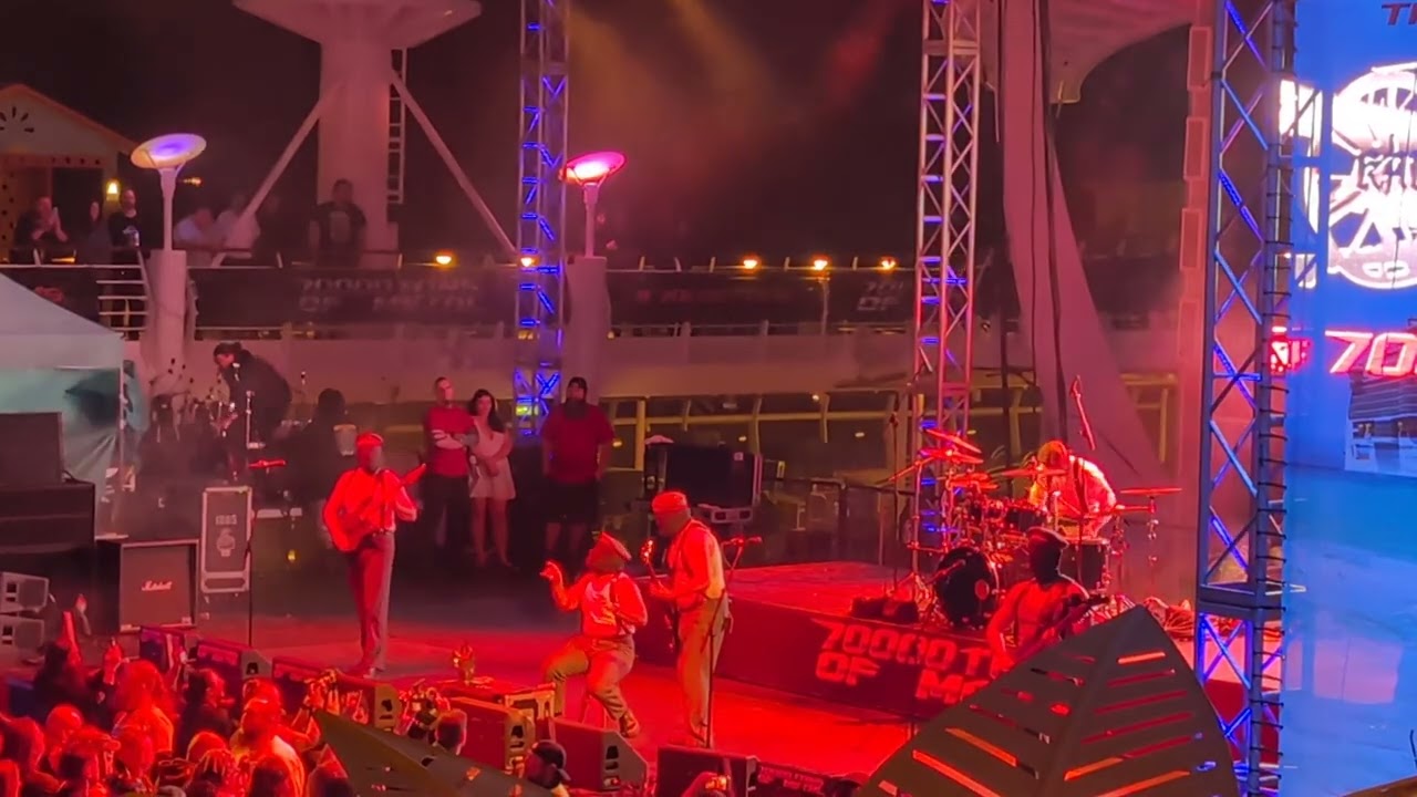 Theatrics of Kanonenfieber at 70k Tons of Metal 2026 (Kanonenfieber @ Pool Deck)