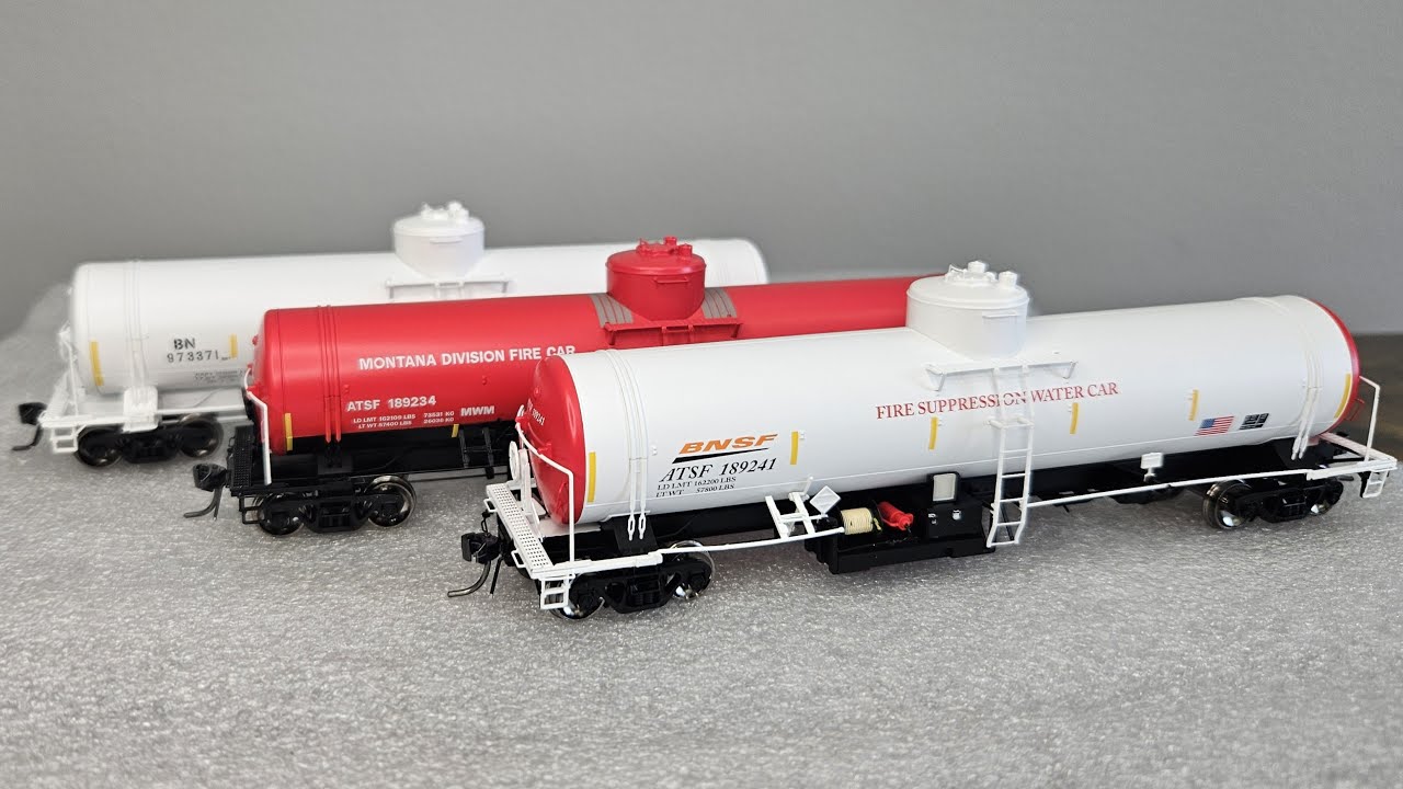 Обзор: прототипы пожарных цистерн Roka GATC 16 000 галлонов, версии BNSF, BNSF/ATSF и BN, масштаб HO