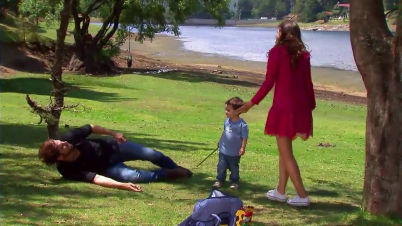 Un Camino Hacia El Destino Carlos le Pide una oportunidad a Fernanda