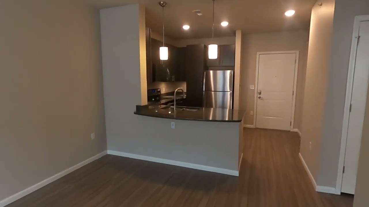 Tweed 1 Bedroom Video Tour - Alinea Town & Country Luxury Apartments in St. Louis, MO
