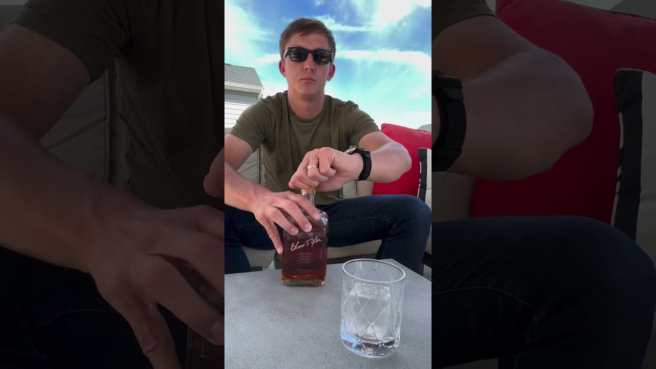 Clear Ice Magic: Elevate Your Drink Game! 🧊✨