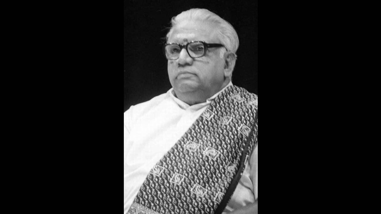 Maharajapuram Santhanam-Mamava Karunaya-Shanmukhapriya