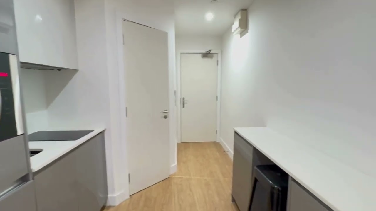 Manchester - Studio flat to rent at West point
