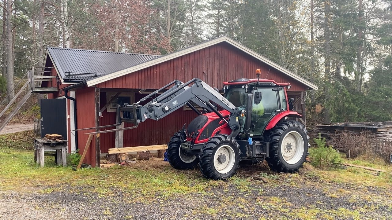 Köp Traktor Valtra N114e Hitech 5 på Klaravik
