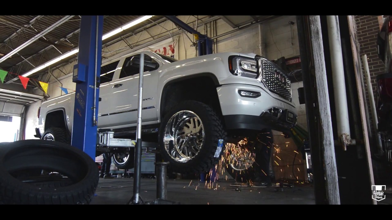 2018 Denali With MagnaRide Lifted Running A 6