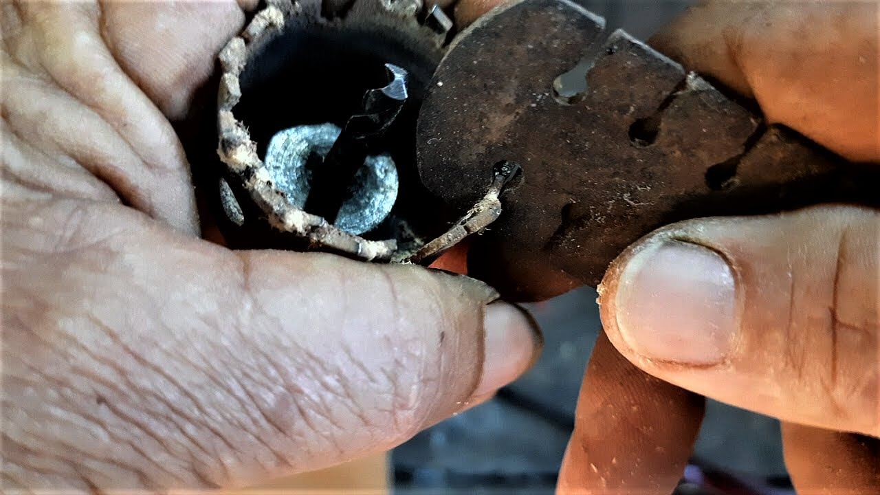 INCRÍVEL     COMO FAZER  SERRA FITA  DE UMA MANEIRA BEM SIMPLES 001