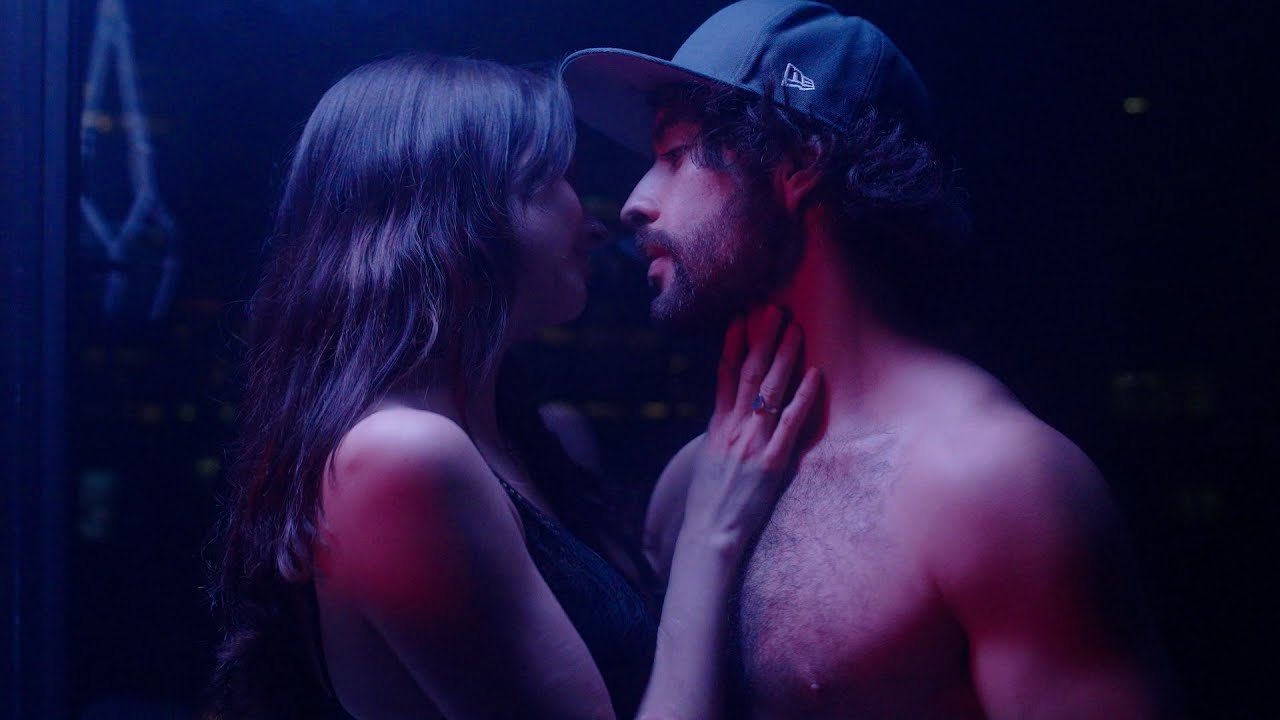ero808 - HEROIN (Official Music Video)