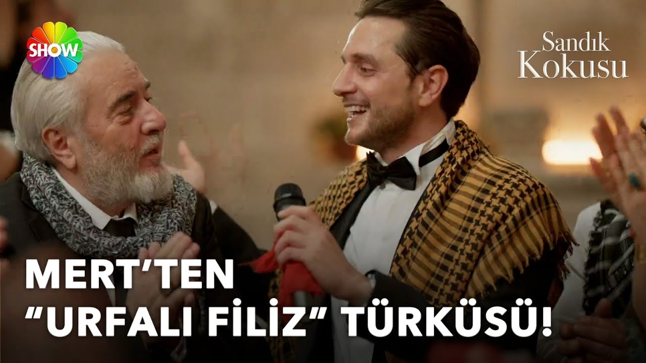 Mert, Hasan Ağa'nın düğününde sahne aldı | Sandık Kokusu 27. Bölüm
