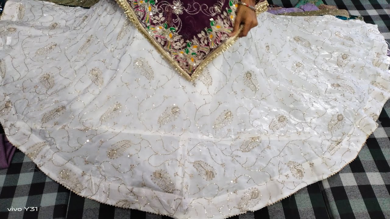 सफेद लहंगों ने पूरे यू ट्यूब पर तहलका मचा दिया order no 7877857372