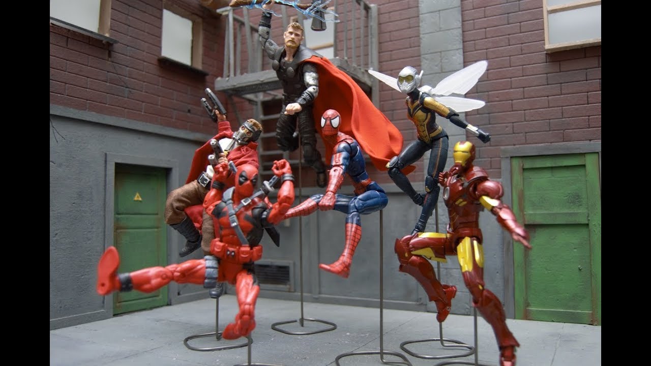 Articulated Action Figure Flight Stands from 796Studios - Review