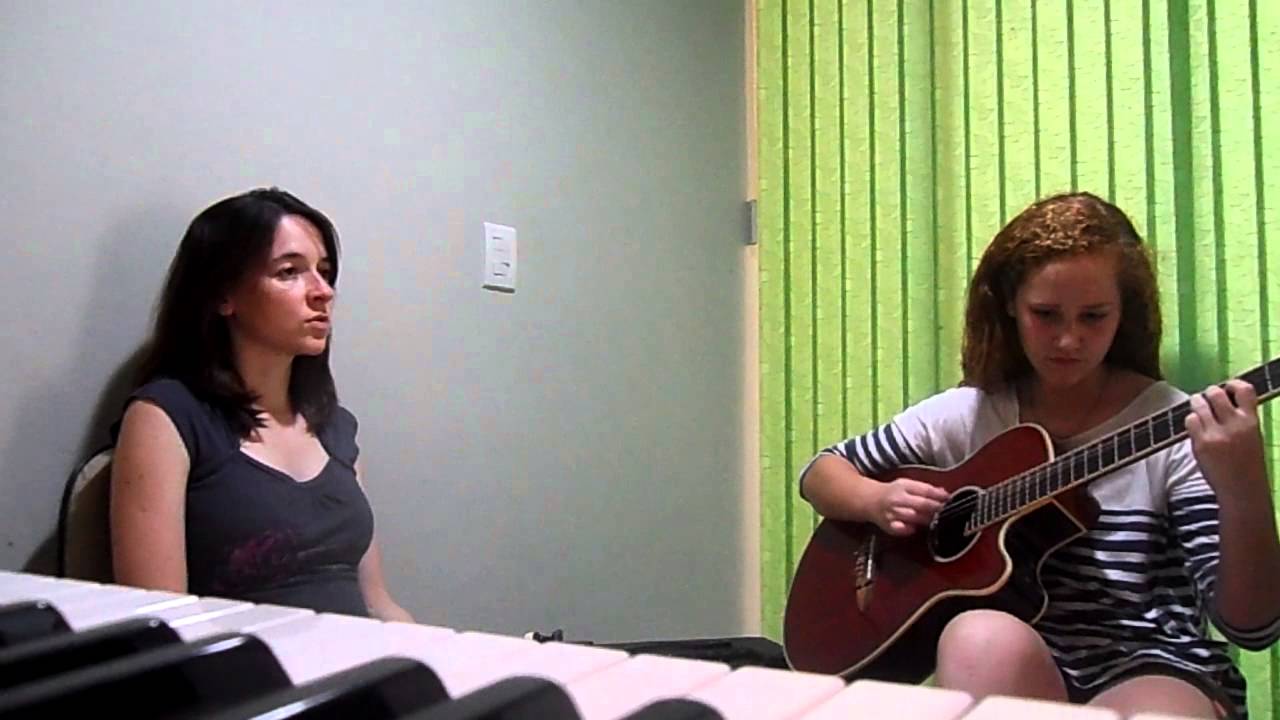 O pato - João Gilberto - Cover by Isabela Saibert and Crista Ott