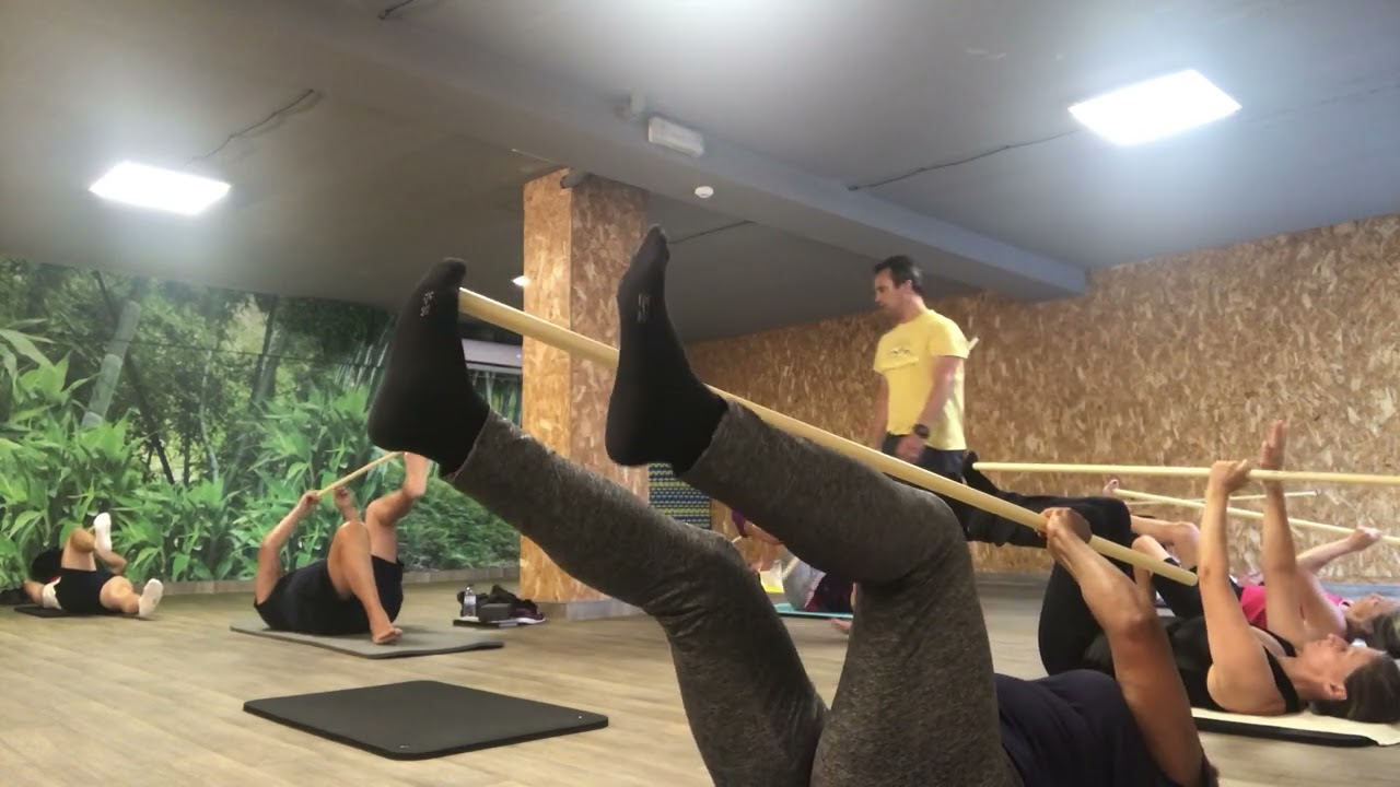 Pilates com bastão