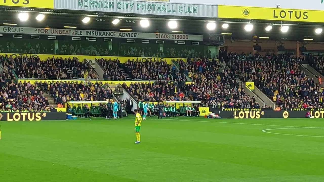 Angus Gunn substituted for George Long 31mins for Norwich City v Leeds Utd 21/10/23 Championship