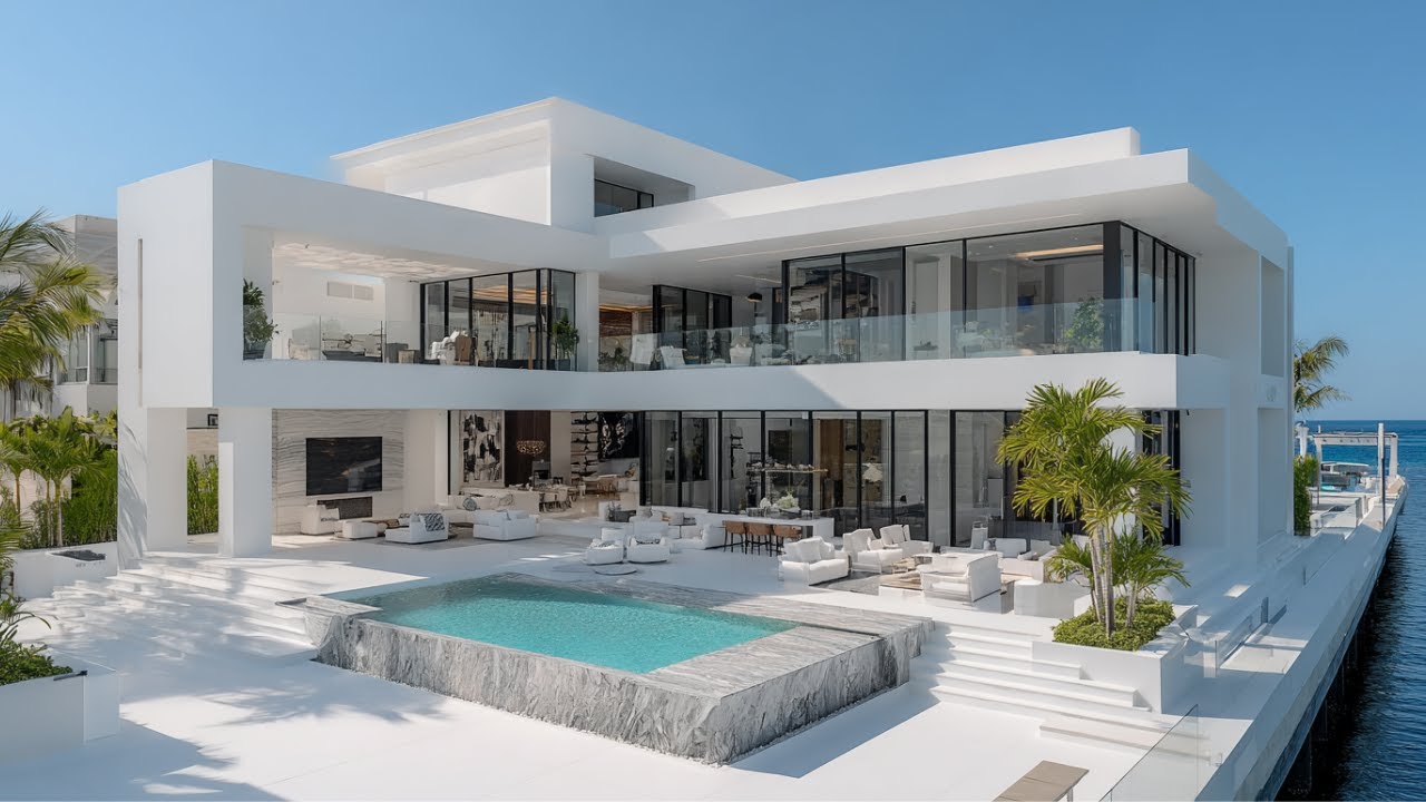 Beautiful Luxurious Modern Contemporary Mansion Design with Breathtaking Views of the ocean.