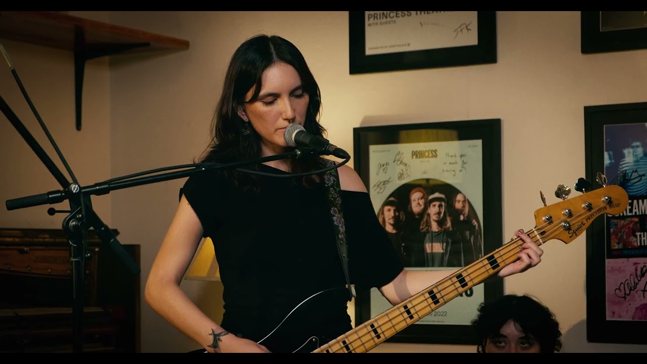 Ivory. Stage Door Sessions.