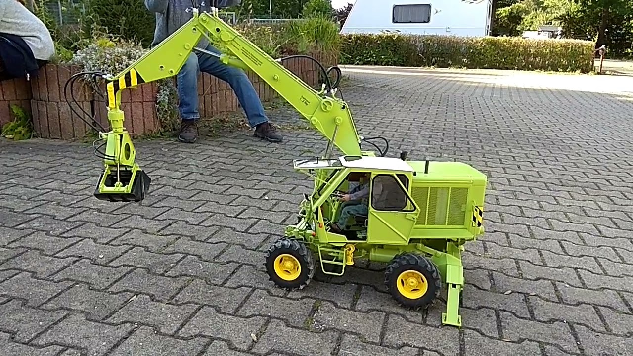 T174 Modellbau Maßstab 1:6,5 DDR Bagger voll funktionsfähig mit Hydraulik
