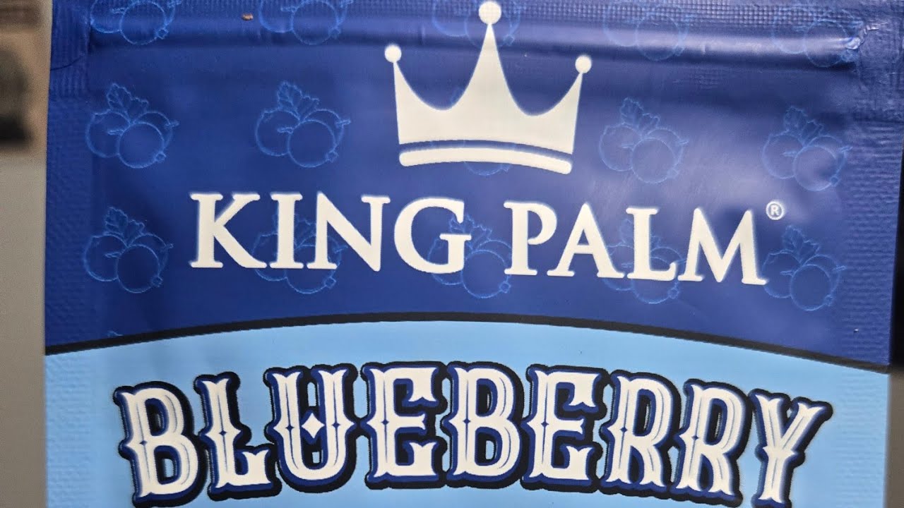 King Palm Blueberry tobacco leaf wrap review. 