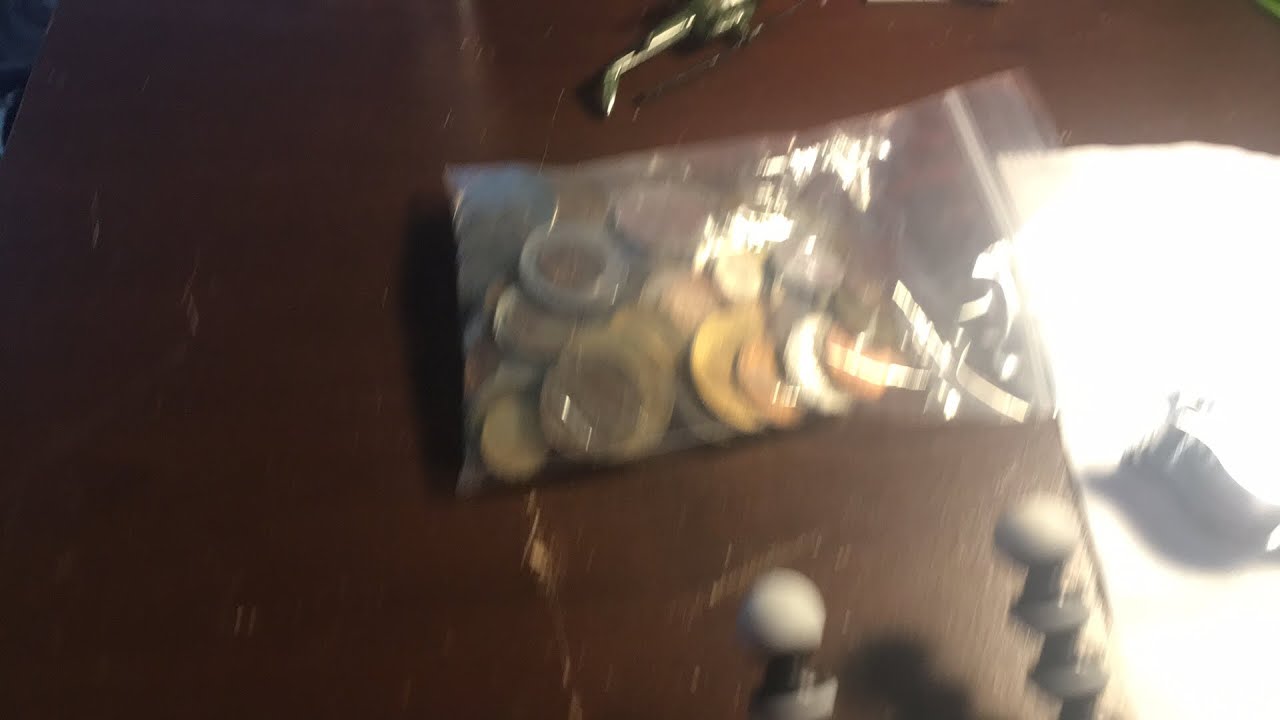 Coin lots- 100 foreign coins