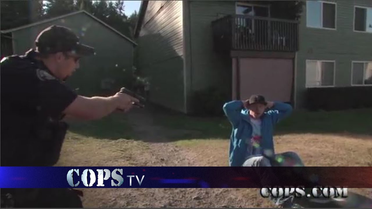 North Precinct Pursuit, Officers Green and Winkel, COPS TV SHOW