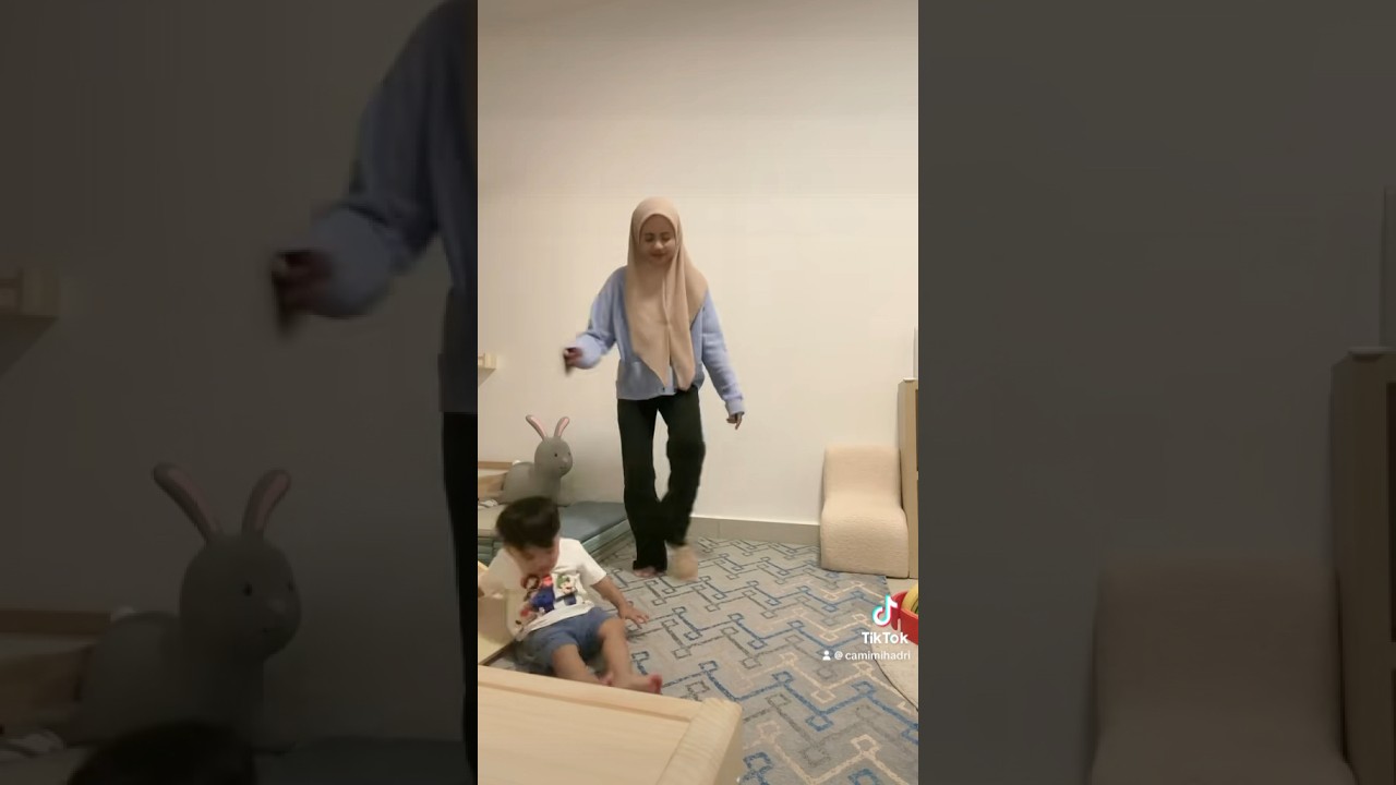 ANAK AKU TERBANG!!!