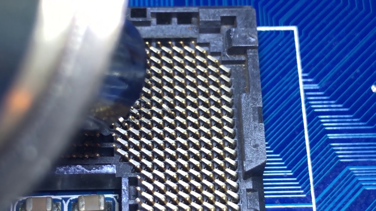 Сложный ремонт сокета на плате Gigabyte. Замена ножек.