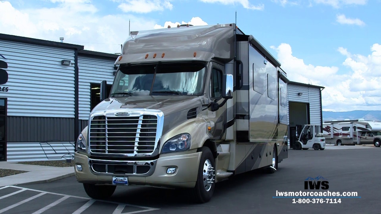 IWS 2018 Renegade Classic Stock# 7871: Exterior
