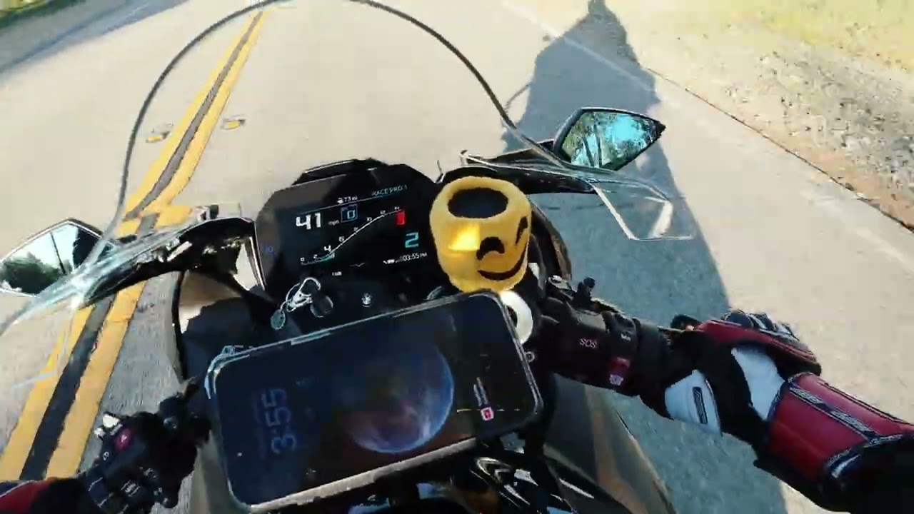 2025 s1000rr ryding through #canyoncountry #hiddengems 