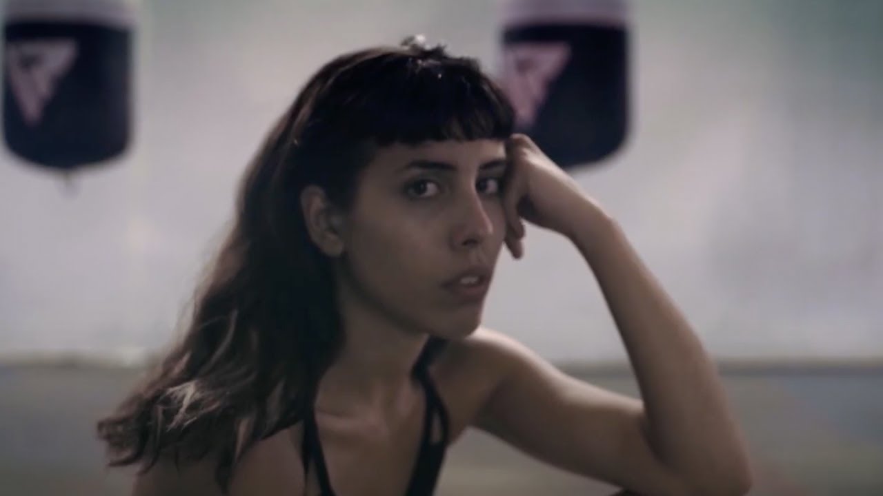 una mierda - Jazmín Esquivel