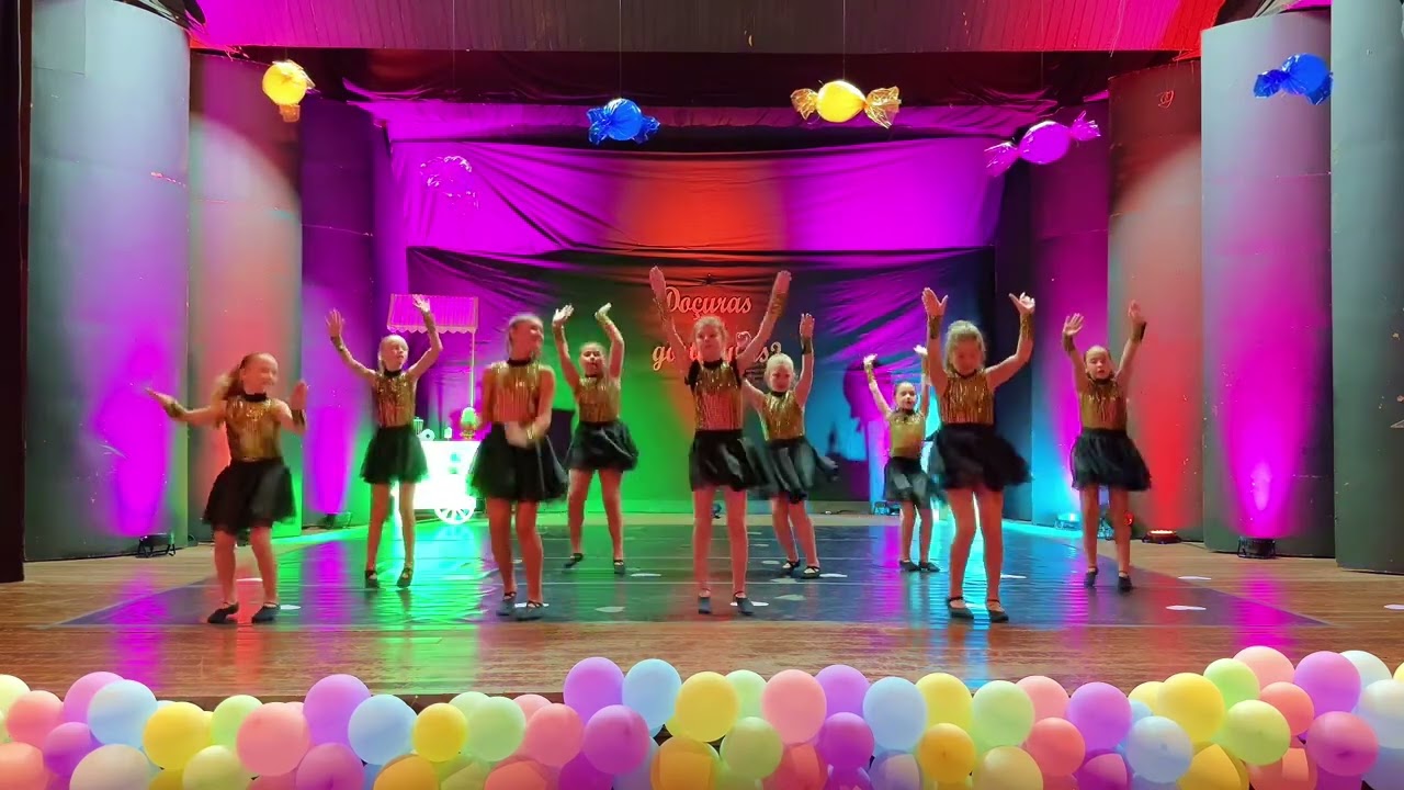 CSC - Coreografia “Choco-Chocolate”