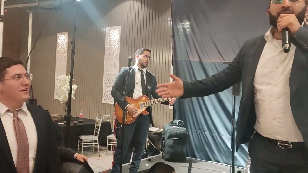 אלחנן משמרתי| מרעיד את הבמה ללא תקנה ואין התחייבות מה שהוא עשה