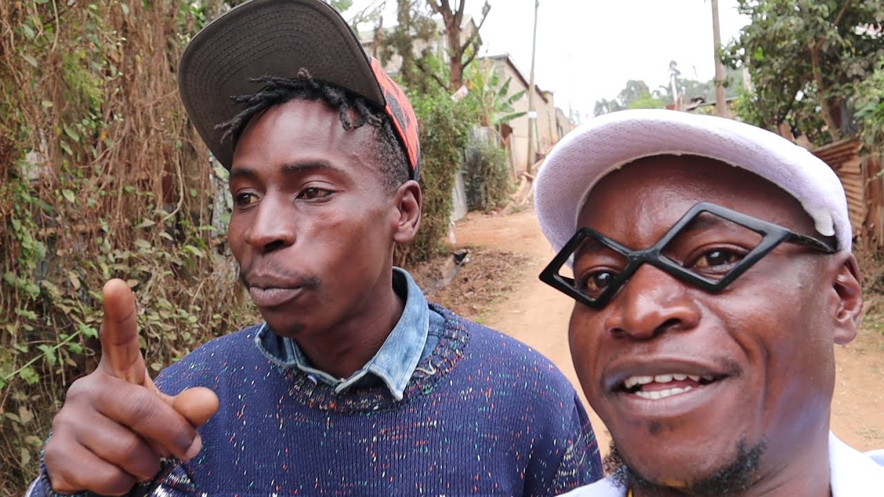 Santos Odinaree, Kayole 19 City  Interviewing Smart Joker The Comedian
