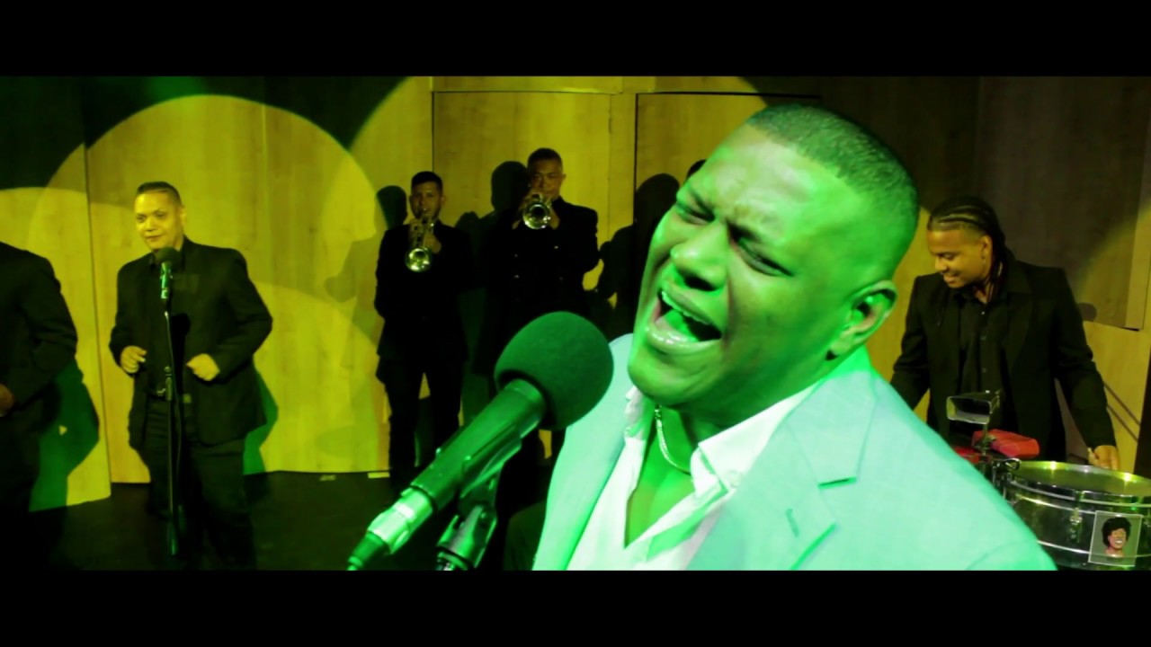 TRIBUTO A CAMILO SESTO (Medley)-BETO KALÈ-Video Oficial