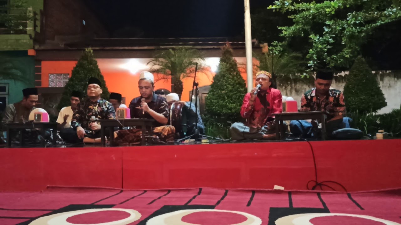 Nuurun halla versi al-Ghofilin