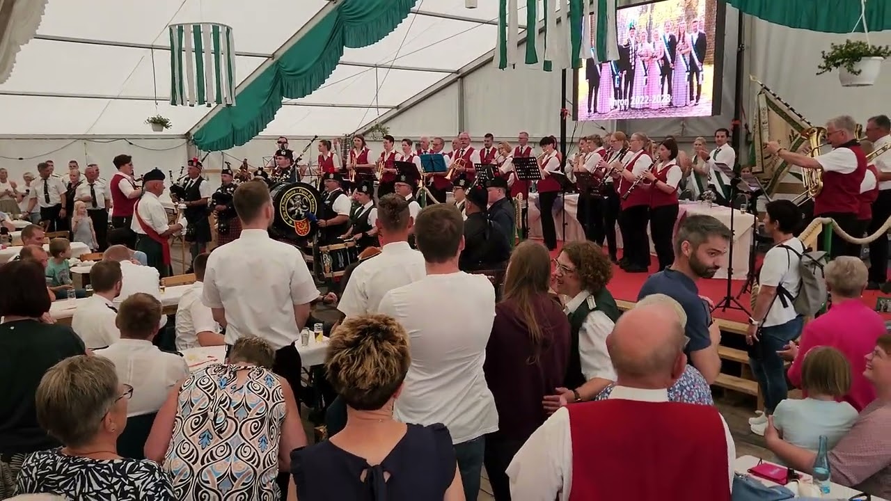 Schützenfest Emlichheim 2023 @Pipes and Drums Nordhorn mit dem Spielmanns und Fanfarenzug