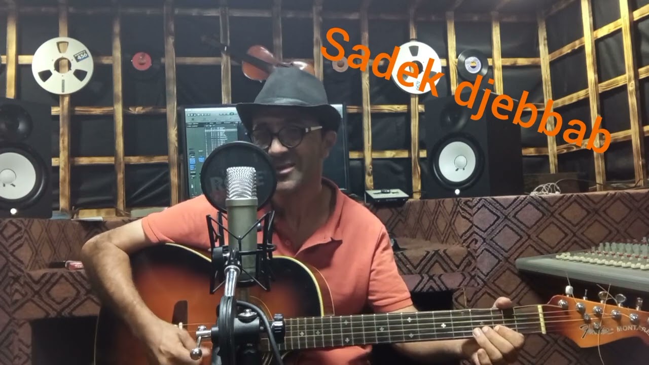 Sadek djebbab🎼rend hommage a boudjemaa agraw🎼